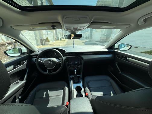 2022 Volkswagen Passat 2.0T SE