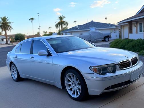 Gray 2004 BMW 745 Li
