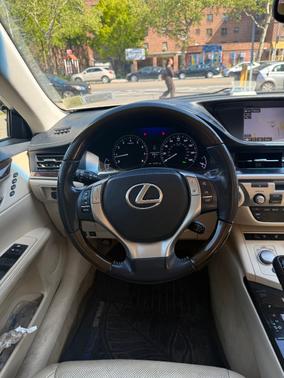 White 2015 Lexus ES 350 Crafted Line