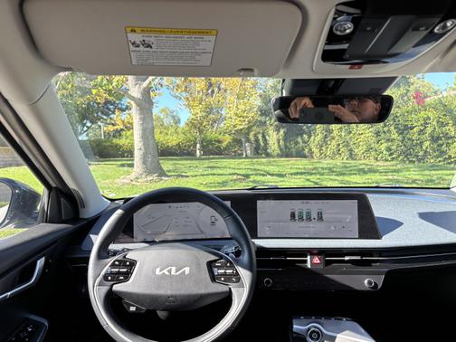 2022 Kia EV6 Wind