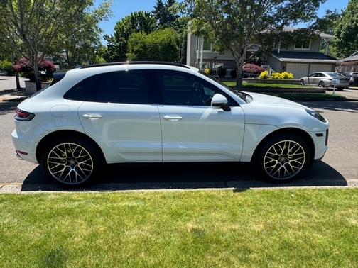 2019 Porsche Macan S