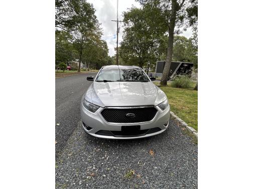 2013 Ford Taurus SHO