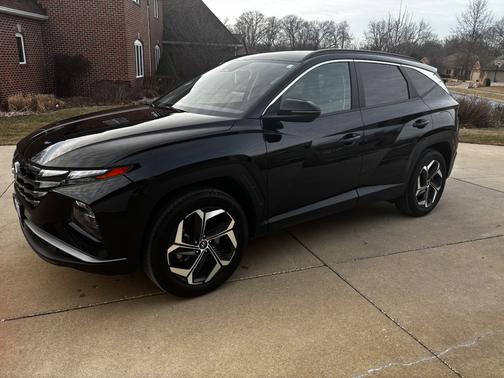 2022 Hyundai TUCSON SEL