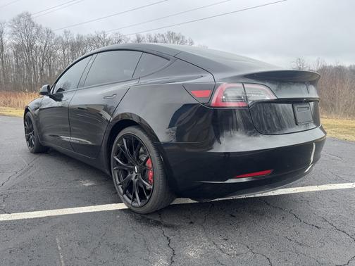 2023 Tesla Model 3 Base