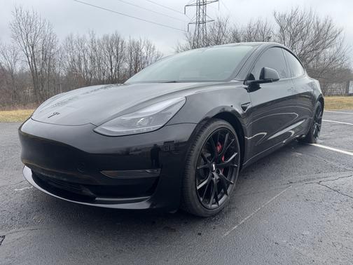 2023 Tesla Model 3 Base