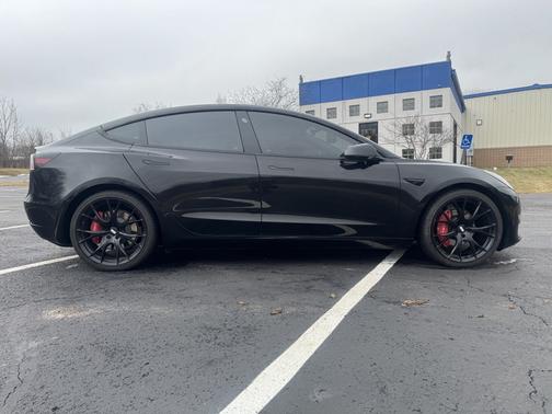 Black 2023 Tesla Model 3 Base