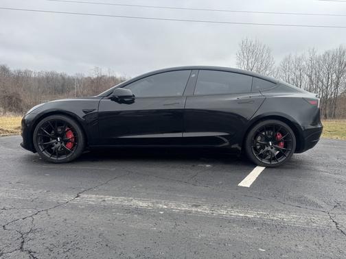 Black 2023 Tesla Model 3 Base