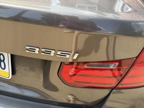 2012 BMW 335 i