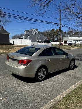 Gold 2014 Chevrolet Cruze ECO