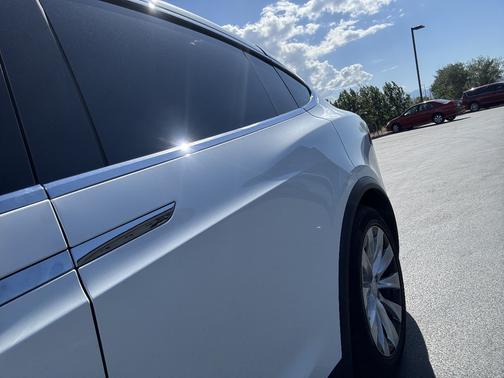 2019 Tesla Model X Performance