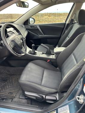 2010 Mazda Mazda3 i Sport