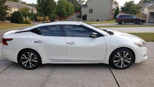White 2016 Nissan Maxima 3.5 Platinum