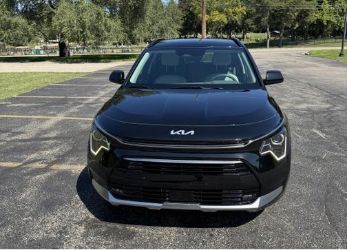 2023 Kia Niro EX Touring