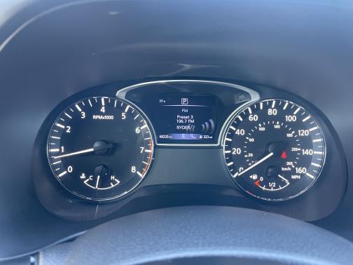 2020 Nissan Pathfinder SV