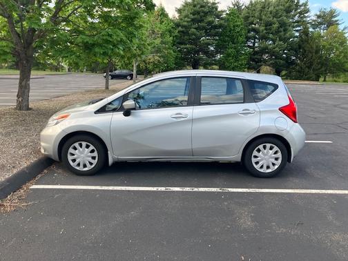 2015 Nissan Versa Note SV