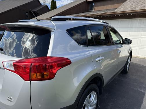 2013 Toyota RAV4 LE