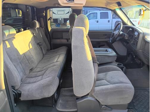 2007 Chevrolet Silverado 2500 LT1 H/D Extended Cab Classic