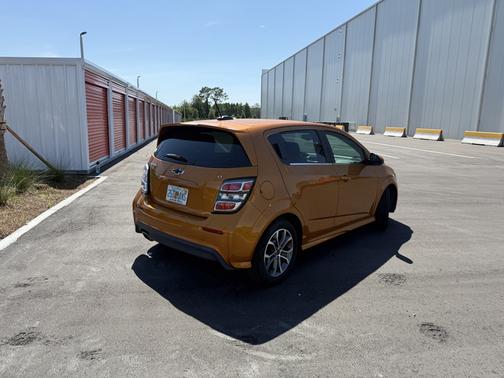 2018 Chevrolet Sonic LT