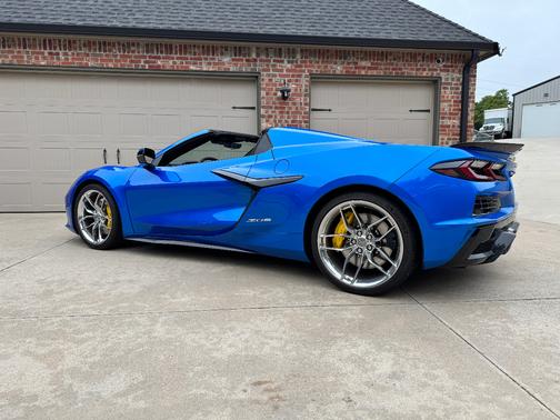 Blue 2025 Chevrolet Corvette Z06 w/1LZ