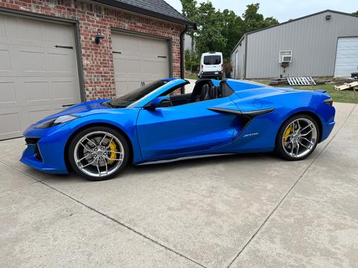 Blue 2025 Chevrolet Corvette Z06 w/1LZ
