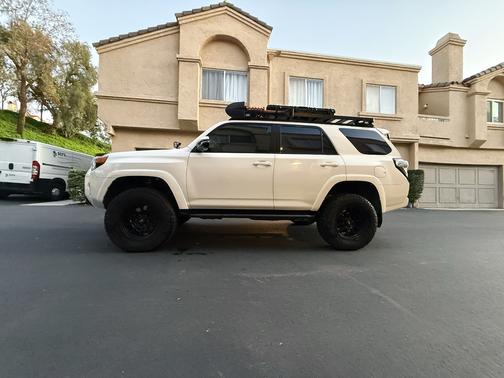 2014 Toyota 4Runner Trail Premium