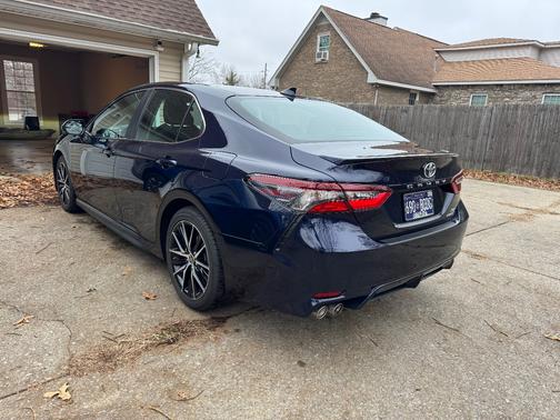 2022 Toyota Camry Hybrid Nightshade