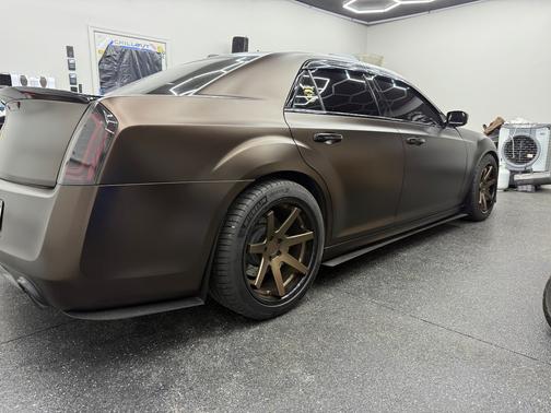 2012 Chrysler 300 SRT8