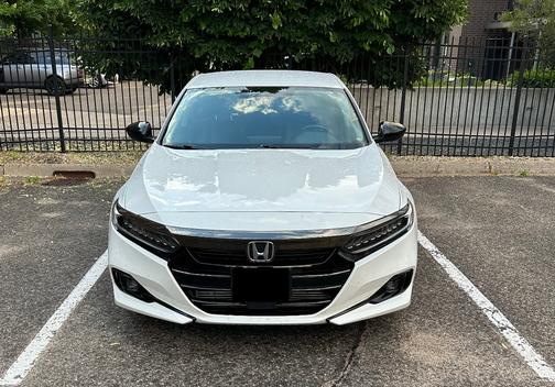 White 2021 Honda Accord Sport SE 1.5T