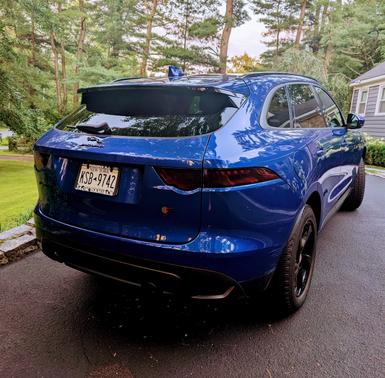 2018 Jaguar F-PACE 25t Premium