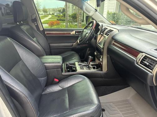 Silver 2014 Lexus GX 460 Base