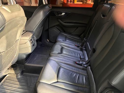 2017 Audi Q7 2.0T Premium