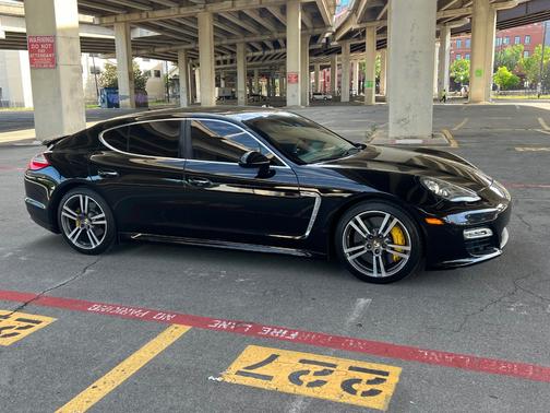 2011 Porsche Panamera Panamera Turbo