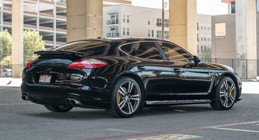2011 Porsche Panamera Panamera Turbo