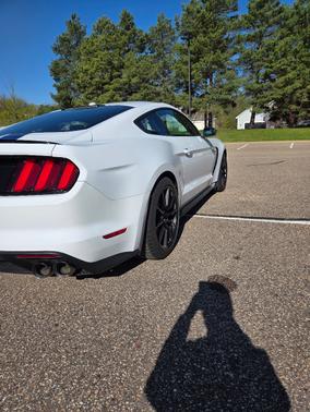 White 2016 Ford Shelby GT350 Base