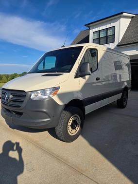 Beige 2022 Mercedes-Benz Sprinter 2500 Standard Roof