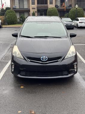 2012 Toyota Prius v Five