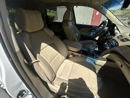 White 2012 Acura MDX 3.7L