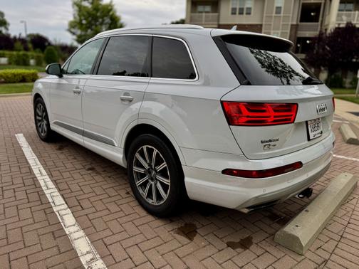 2017 Audi Q7 3.0T Premium Plus