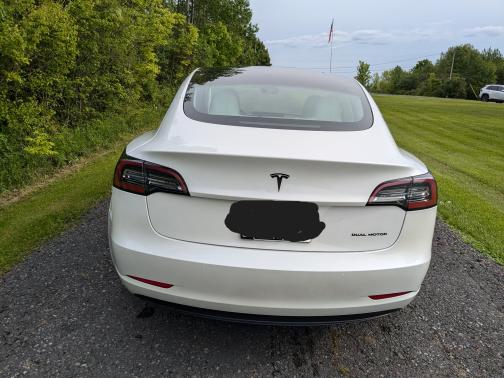 2022 Tesla Model 3 Long Range