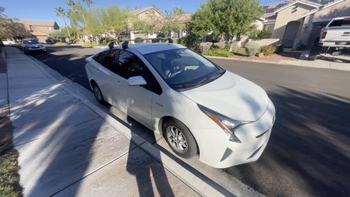 2017 Toyota Prius One