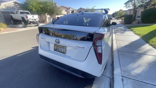 2017 Toyota Prius One