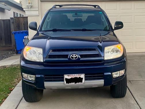 Blue 2004 Toyota 4Runner Sport