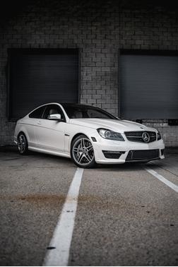 Photo 6 of 6 of 2013 Mercedes-Benz C-Class C 63 AMG