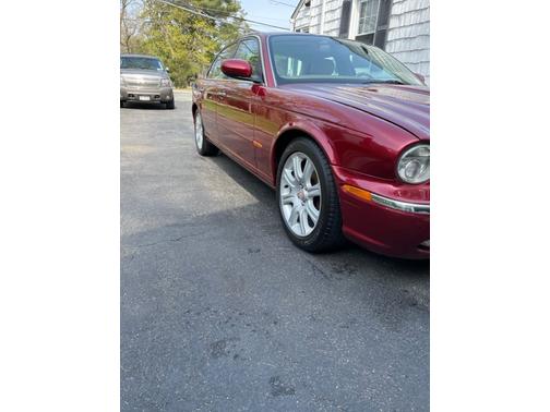 Photo 5 of 12 of 2004 Jaguar XJ8 Base
