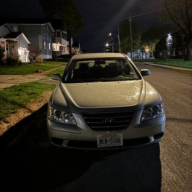 Gray 2010 Hyundai SONATA GLS
