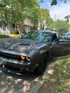 2016 Dodge Challenger SXT