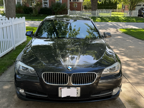 Gray 2012 BMW 528 i xDrive
