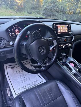 White 2018 Honda Accord Touring