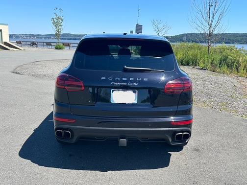 Black 2015 Porsche Cayenne Cayenne Turbo