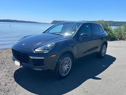 2015 Porsche Cayenne Turbo